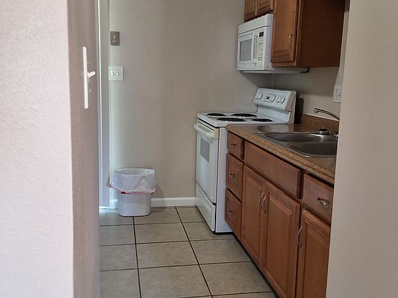 Kitchen Entry