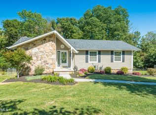 1508 Pine Springs Rd, Knoxville, TN 37922