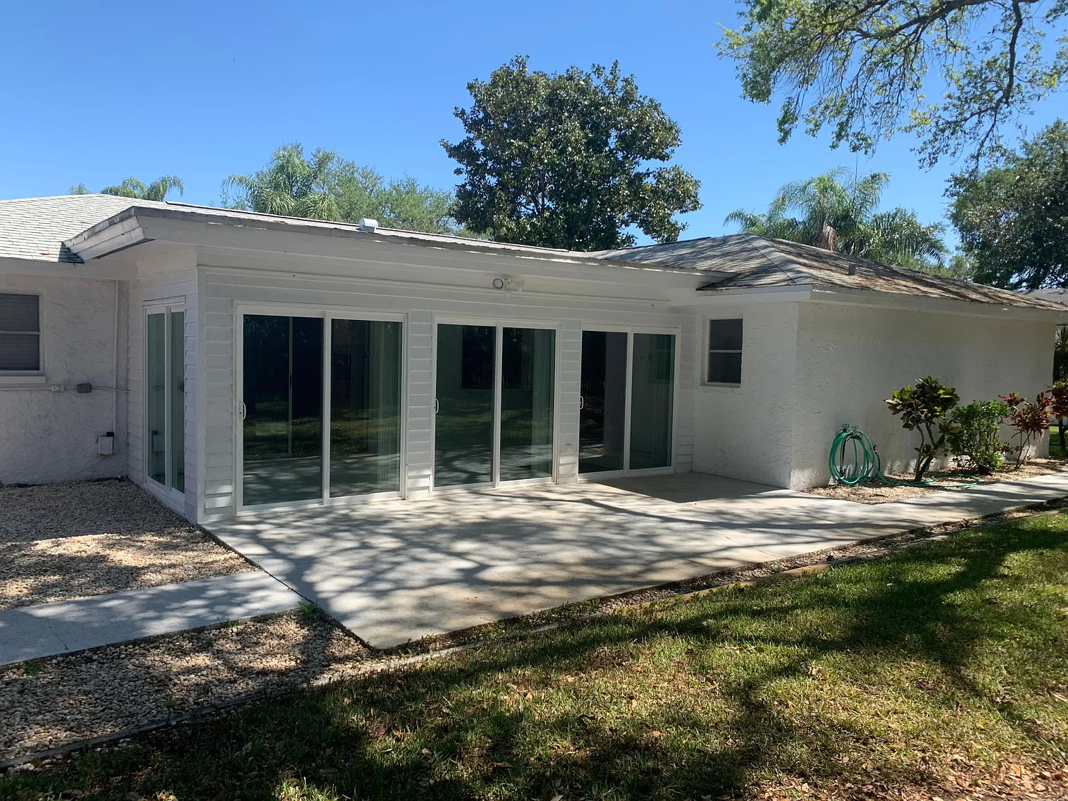 2 bed, 1711 sqft, $3,390 — Photo 4