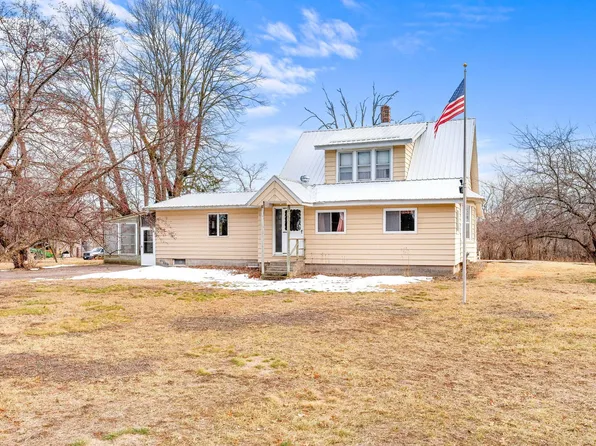 5475 320th St, Stacy, MN 55079