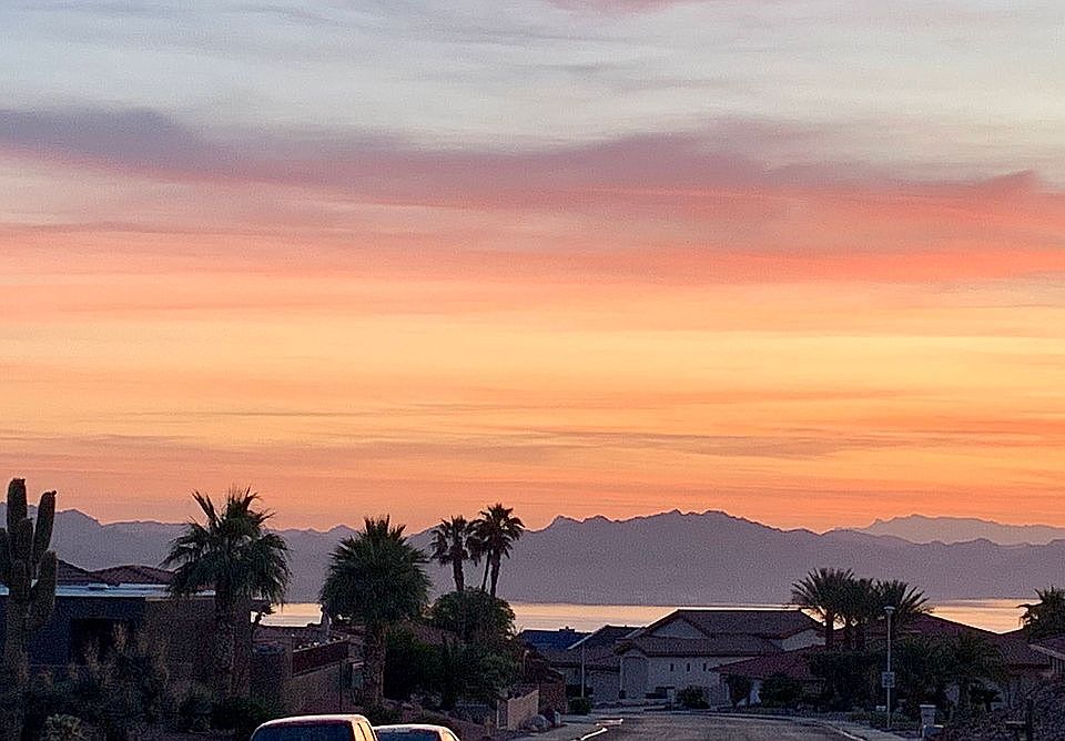 Enjoy the sunrise 