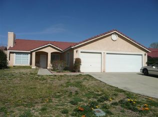 1628 W Townsend St, Rialto, CA 92377