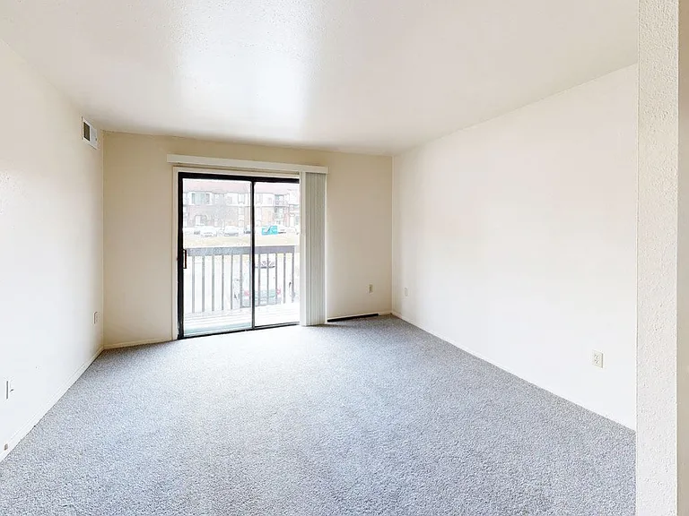 Trappers Cove Apartments — Photo 100