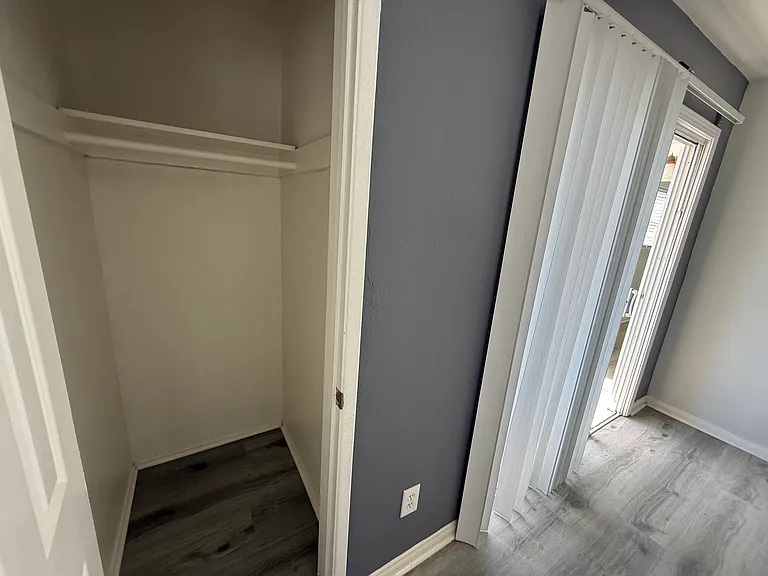 1032-1036 S Normandie Ave #9 — Photo 19
