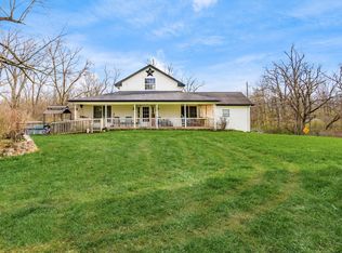 1735 Dyer Rd, Grove City, OH