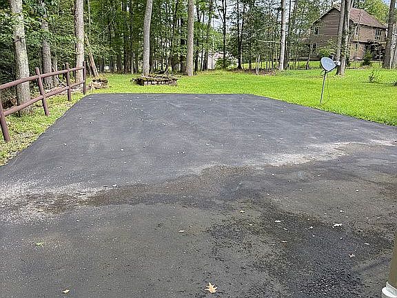 5th image of 15959 Treasure Lake Rd