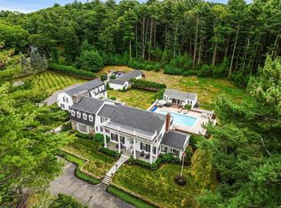 28 Pineswamp Rd, Ipswich, MA 01938