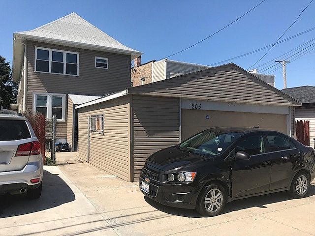 2nd image of 205 26th Ave