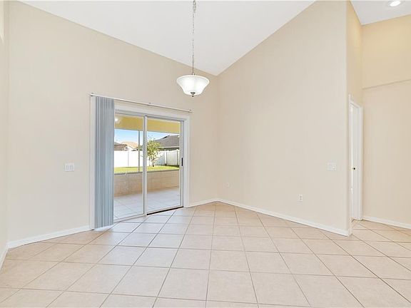 3rd image of 294 Ruby Lake Ln