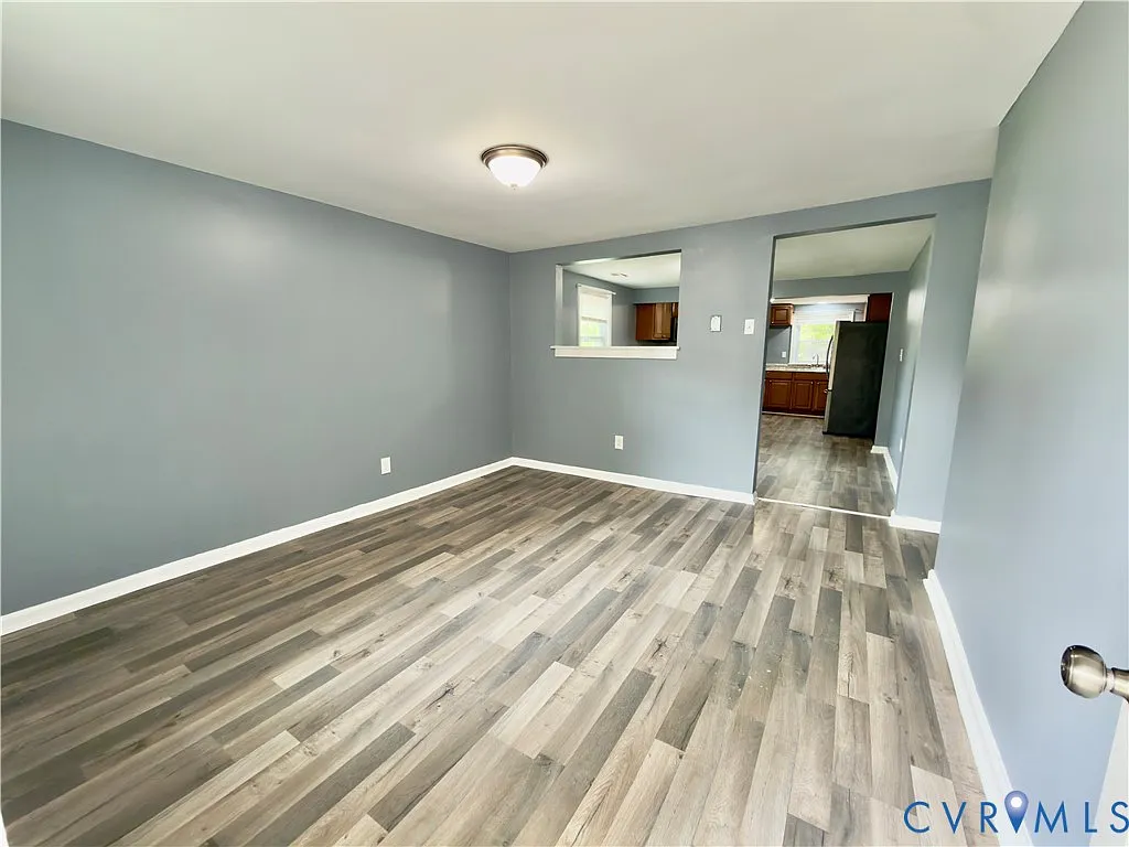 2 bed, 1.0 bath, 894 sqft, $1,500 — Photo 4