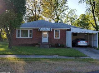 1934 Hillcrest Dr, Paragould, AR 72450