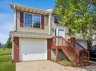 1405 Hayden Ln, North Liberty, IA 52317