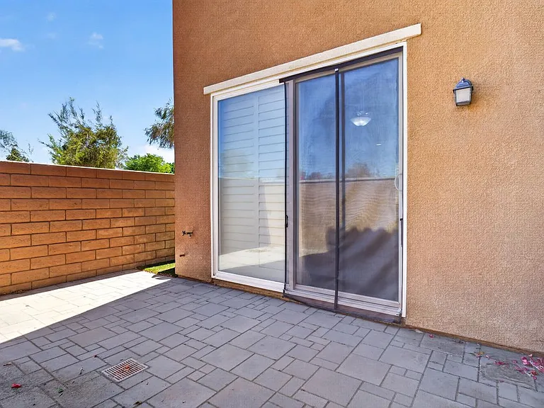 621 Calle Vibrante — Photo 32