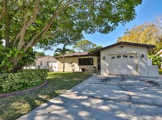 7690 45th St N, Pinellas Park, FL 33781