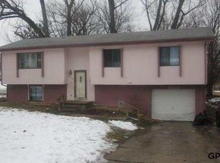 5228 Nebraska Ave, Omaha, NE 68104