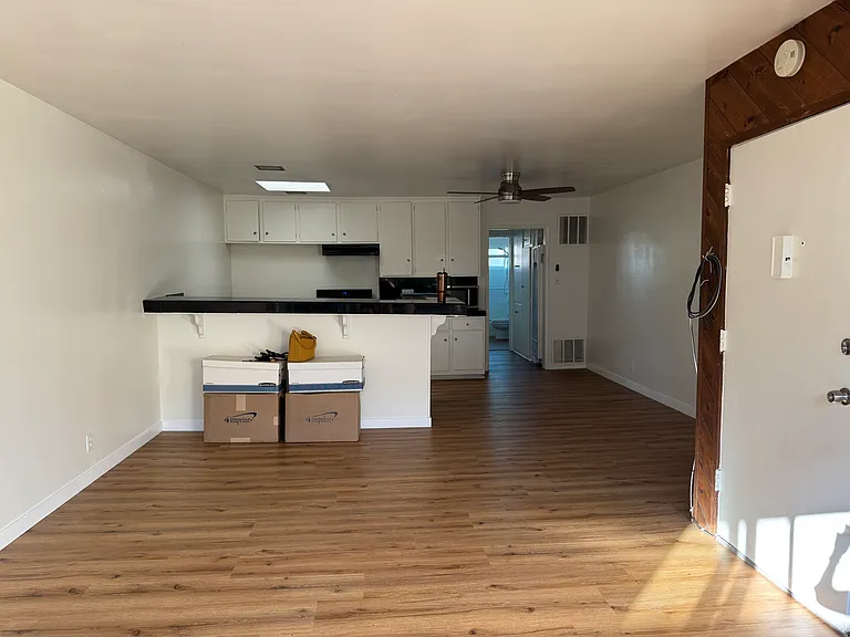 102 Vista Del Mar #G — Photo 5