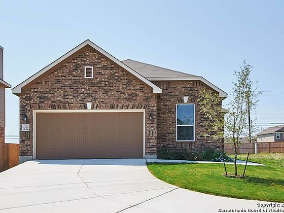 2nd image of 1422 Blue Jay Ct