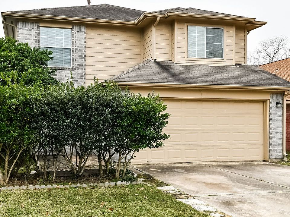 1st image of 19535 Cypress Moss Dr