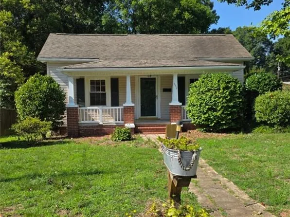 642 Church St, Eden, NC 27288