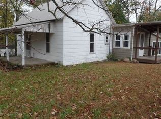 701 S Park St, El Dorado Springs, MO 64744