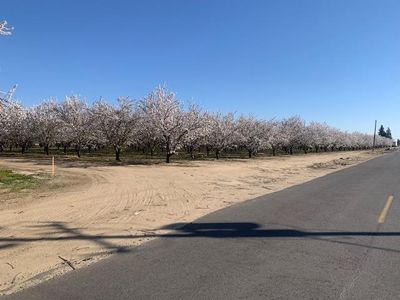 14706 Peach Ave, Livingston, CA, 95334