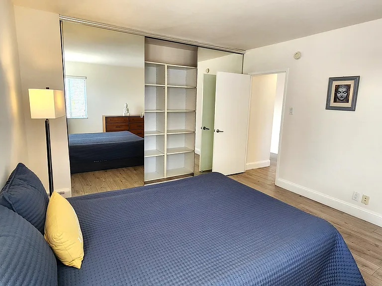 401 Bedroom and Closet