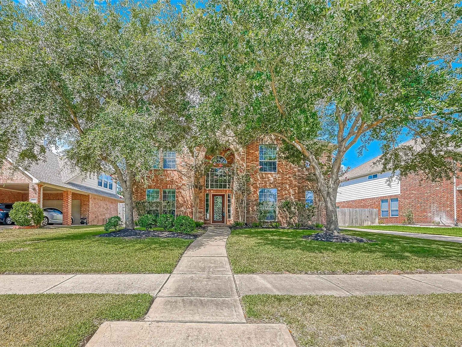 4 bed, 3.5 bath, 3169 sqft, $3,500 — Photo 4