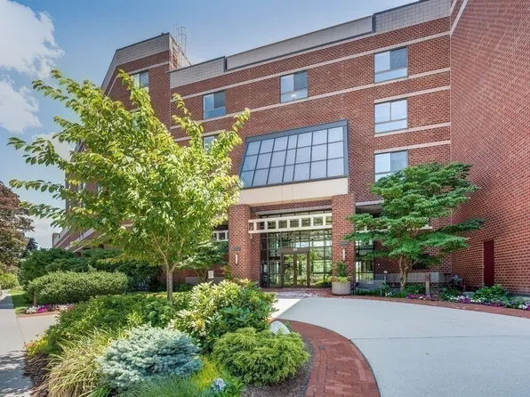 199 Coolidge Ave APT 511, Watertown, MA 02472