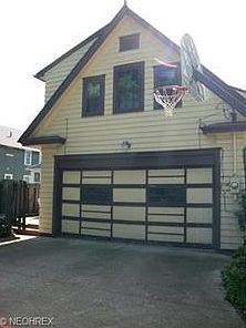 5th image of 1175 W 7th St