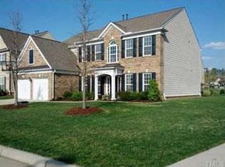 102 Opera Ct, Cary, NC 27519