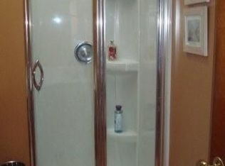 451 Mountain Rd, Cheshire, CT 06410