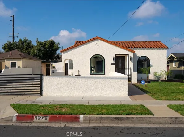 16919 Ardmore Ave, Bellflower, CA 90706