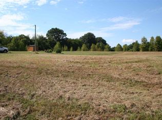 124 Hassell Dr, Martin, TN 38237