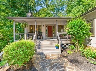 600 Point Rd, Westminster, SC 29693