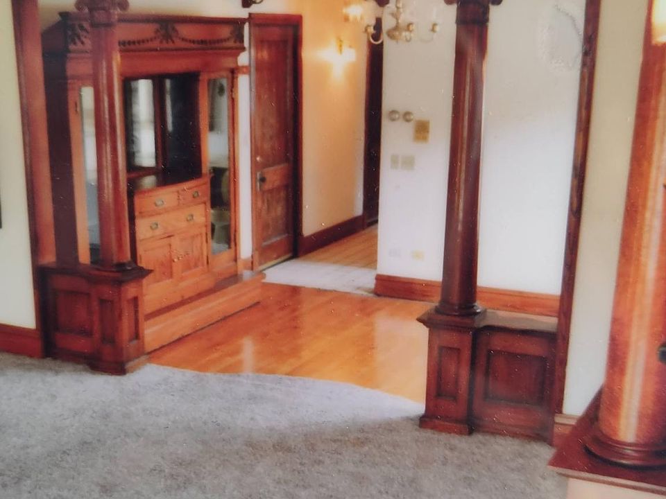 1st image of 1937 Central St #1937