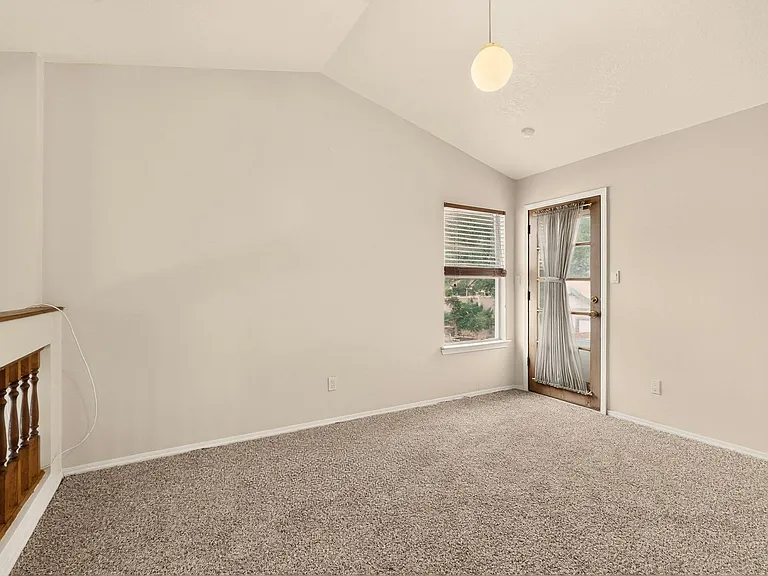 7817 Sunrose Dr NW — Photo 8