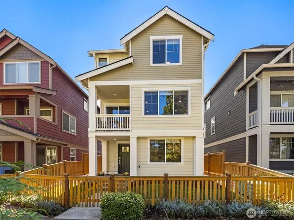 6716 34th Avenue SW, Seattle, WA 98126