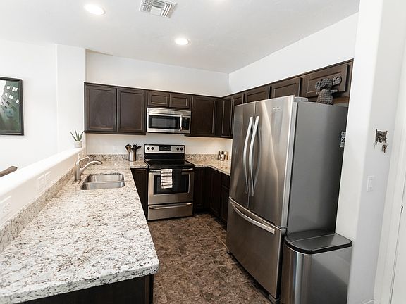 2nd image of 4166 N Thurston Ln