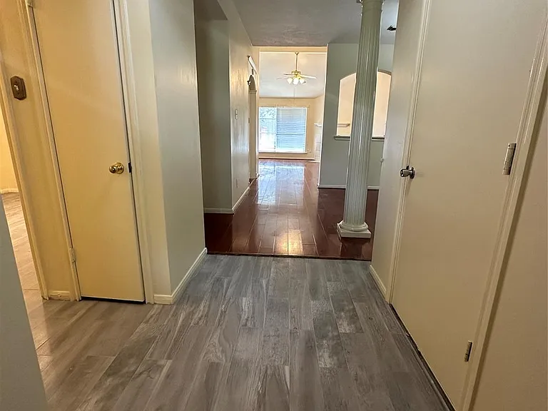 5418 Baslow Dr — Photo 3
