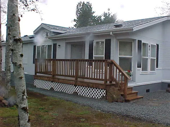 545 S Easy St, Rockaway Beach, OR 97136