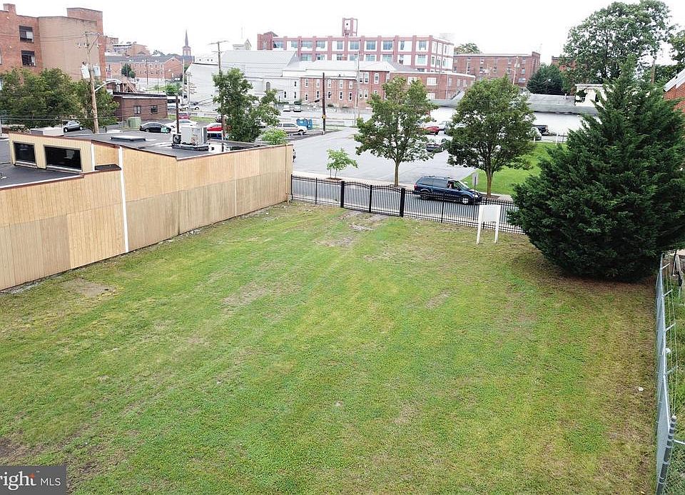 1st image of 136 Jonathan St #150