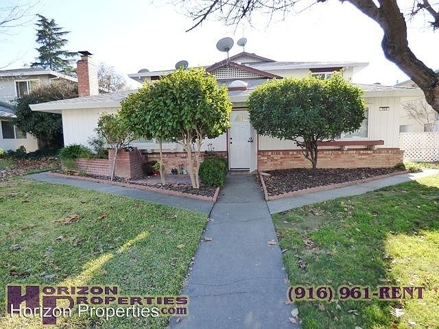 1st image of 759 Carro Dr