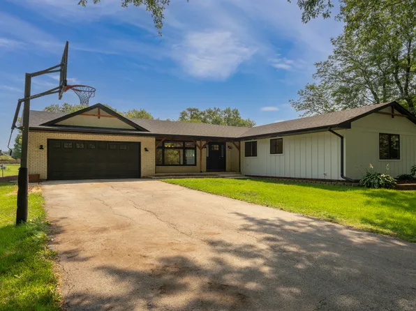 16053 Rankin Dr, Lockport, IL 60441