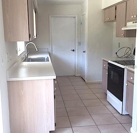 4th image of 9346 Lakeshore Dr