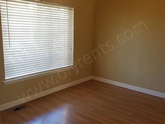3rd image of 8921 Rockcress Dr SE