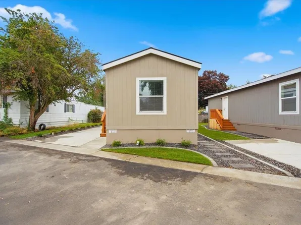 11920 E Mansfield Ave Trailer 75, Spokane, WA 99206