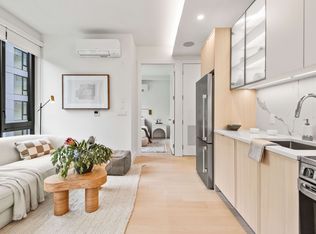218 Front St #411, Brooklyn, NY 11201