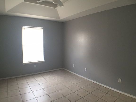 5th image of 708 W Bronze Dr APT 3