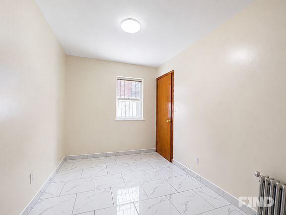 2nd image of 418 Grand St #1R