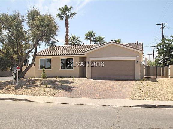 2nd image of 2381 Capistrano Ave